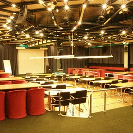 فندق Hestia Susi 3*